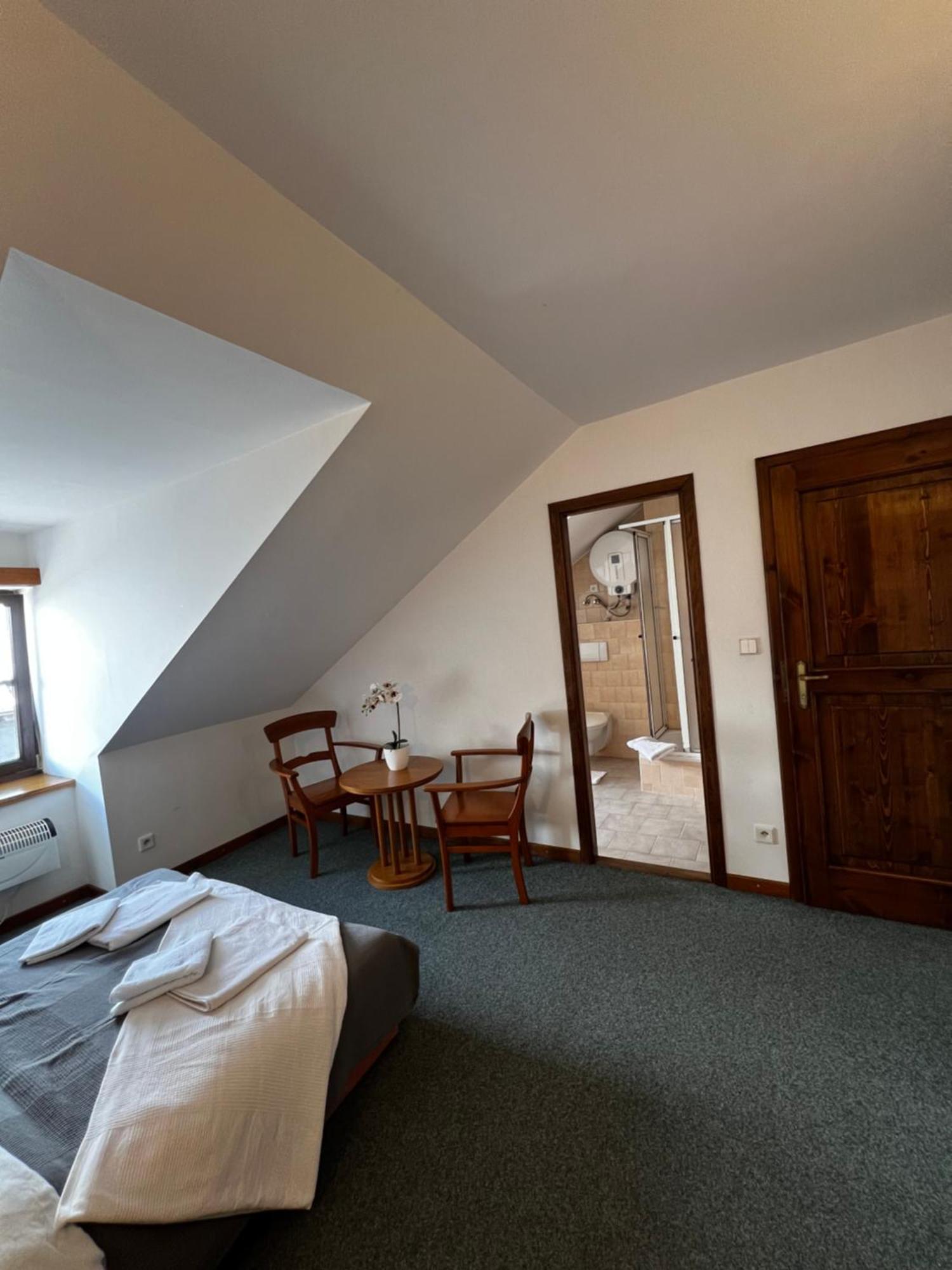 Apartmany Baroko Broumov Luaran gambar