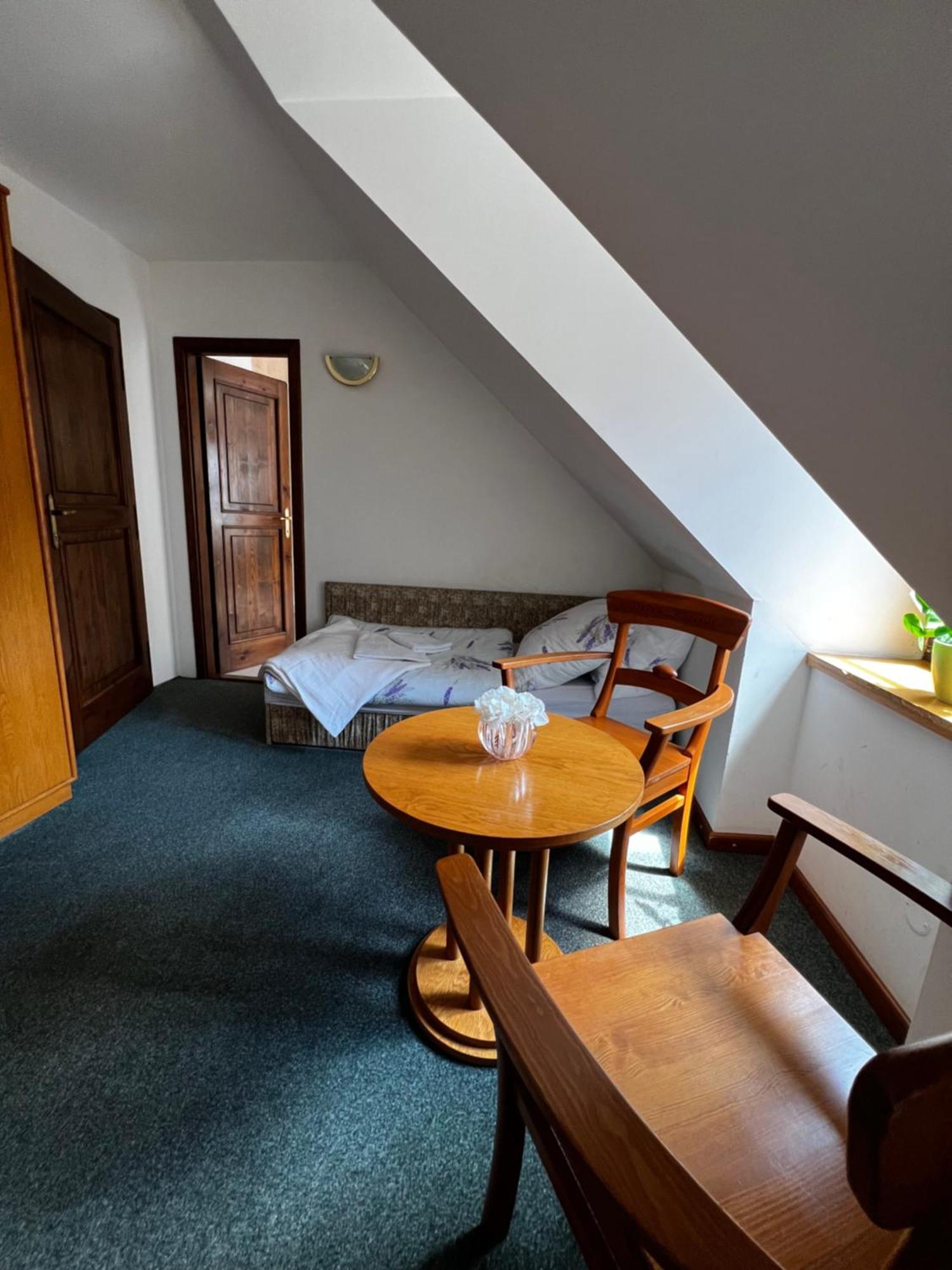 Apartmany Baroko Broumov Luaran gambar