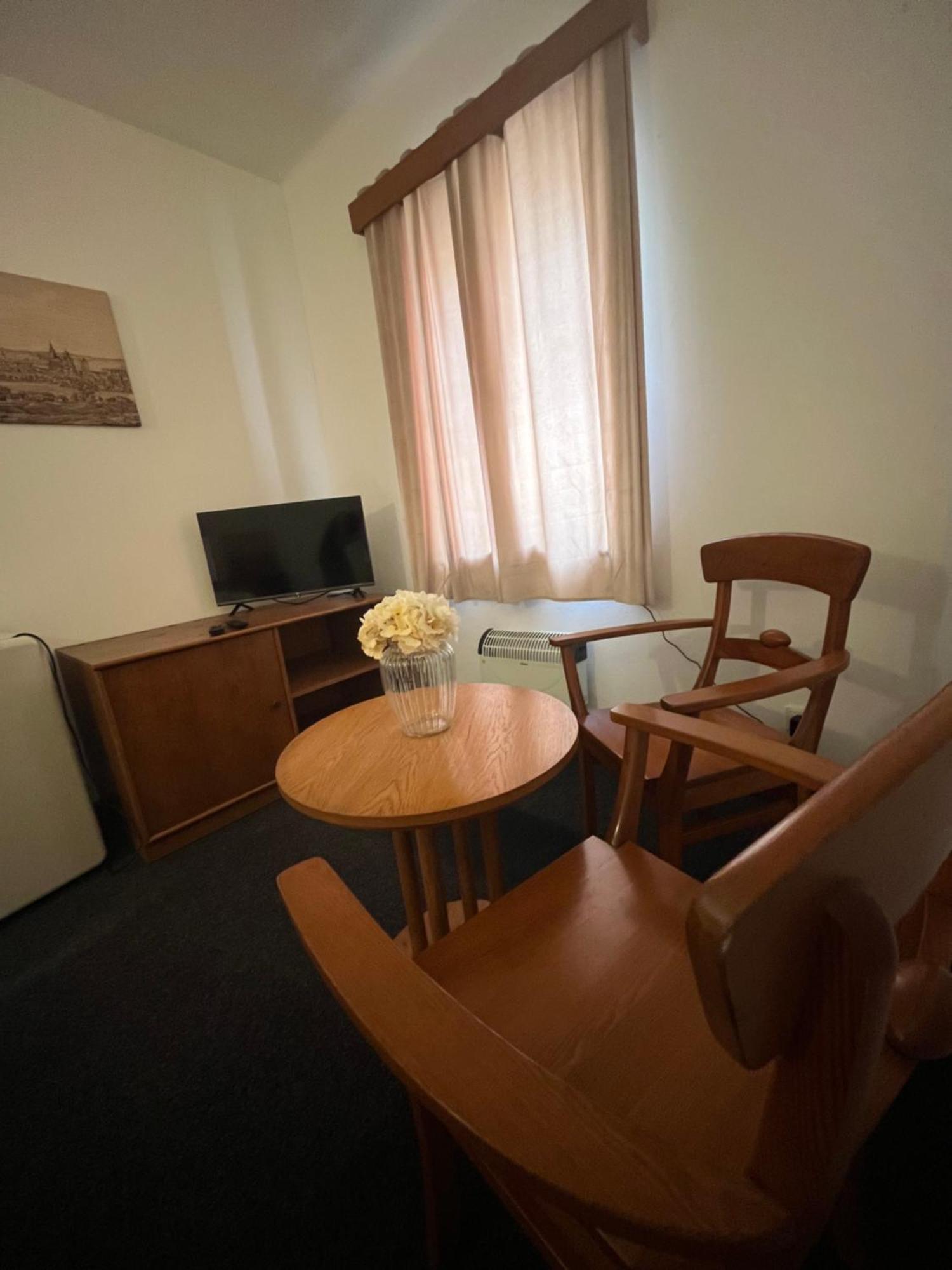 Apartmany Baroko Broumov Luaran gambar