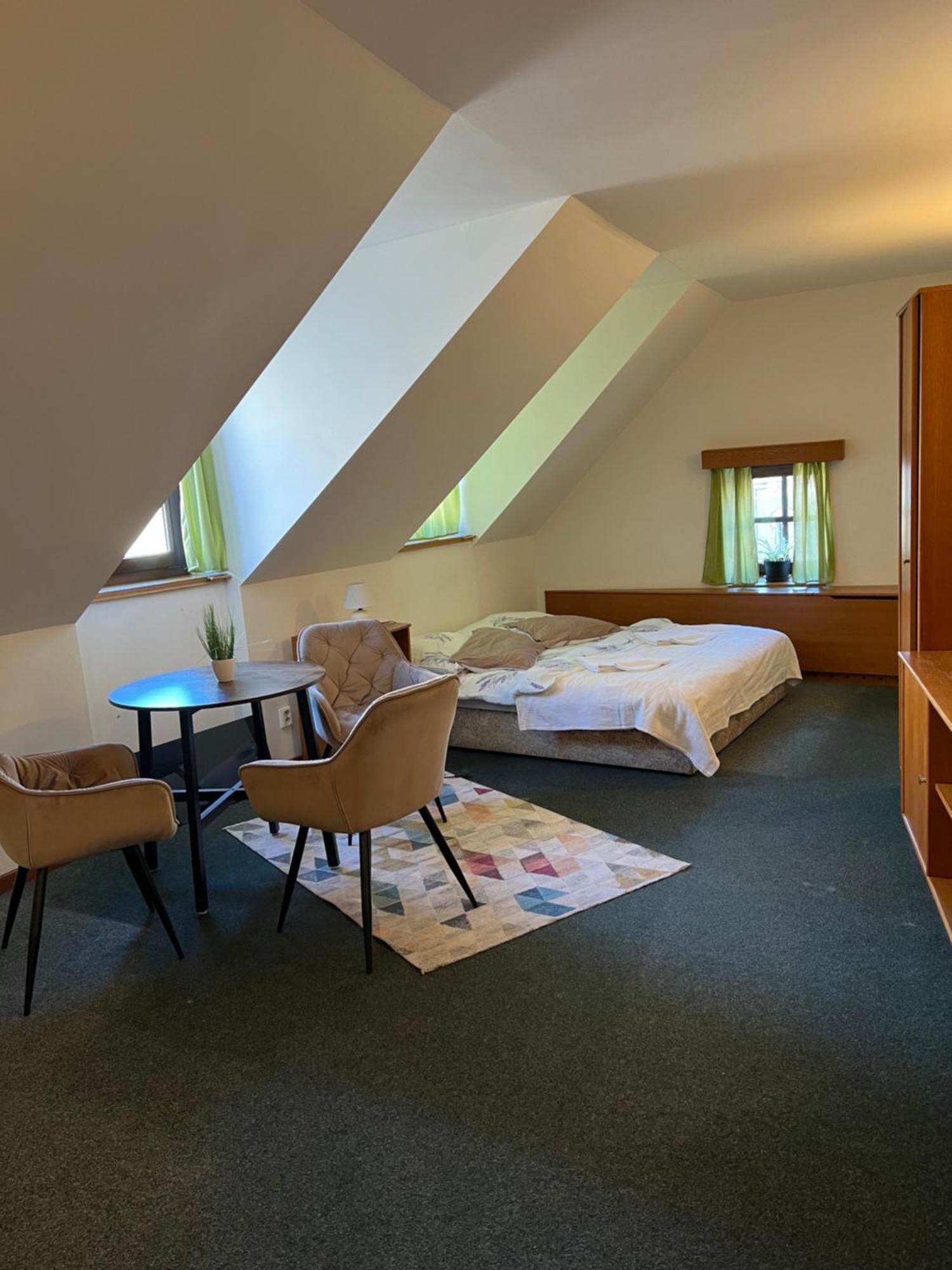 Apartmany Baroko Broumov Luaran gambar