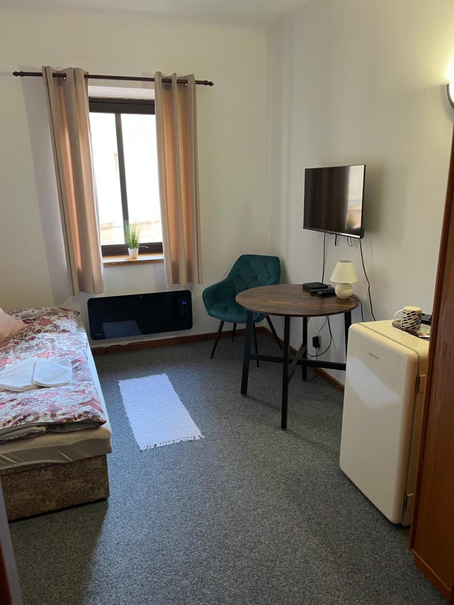 Apartmany Baroko Broumov Luaran gambar